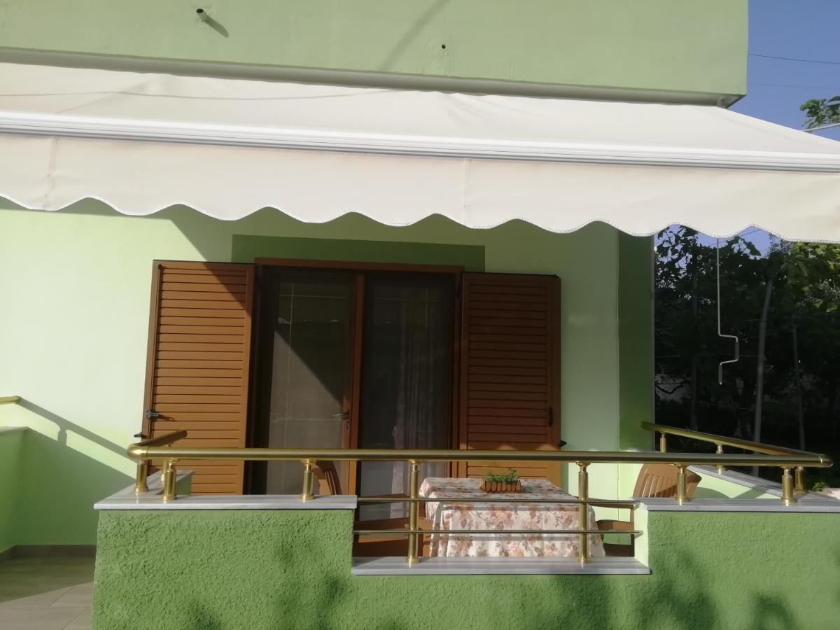 Jonny Guesthouse คซามิล ภายนอก รูปภาพ
